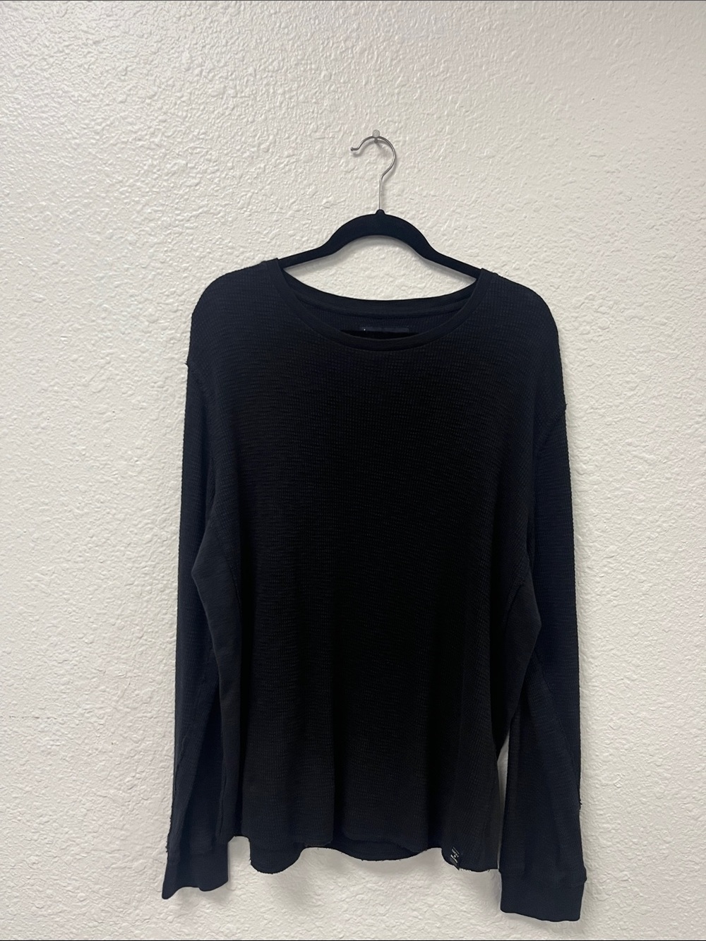 Lucky Brand long sleeve waffle knit thermal sweatshirt men’s Large EUC
#1052